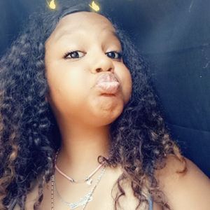 Meet your Posher, Kalaea